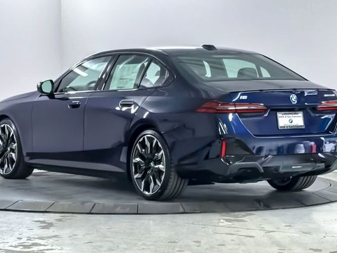 New 2027 BMW i5 eDrive40 w/ M Sport Package RWD image 6