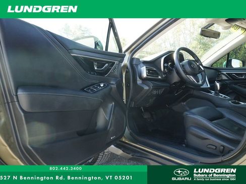 Used 2020 Subaru Outback Limited image 27
