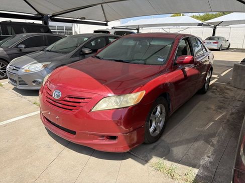 Used 2007 Toyota Camry LE FWD image 1