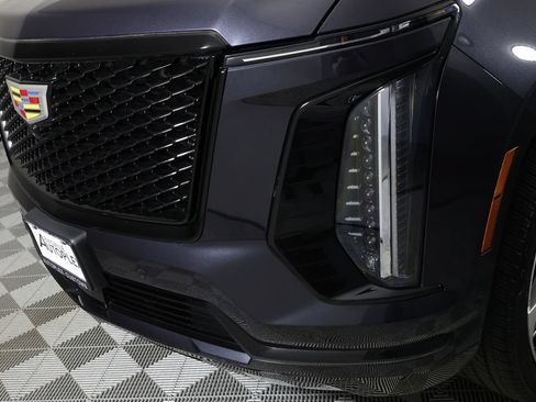 Used 2026 Cadillac Escalade Sport w/ Touring Package AWD/4WD image 47