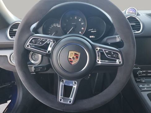 Used 2020 Porsche 718 Boxster Spyder image 22