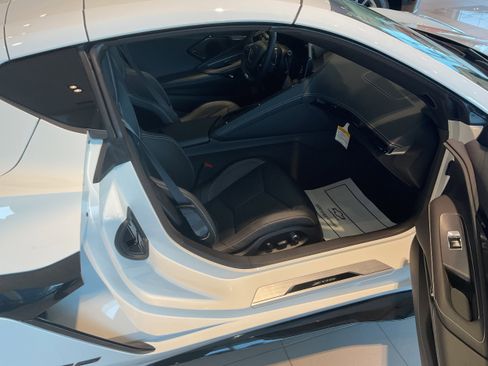 New 2025 Chevrolet Corvette Z06 image 9