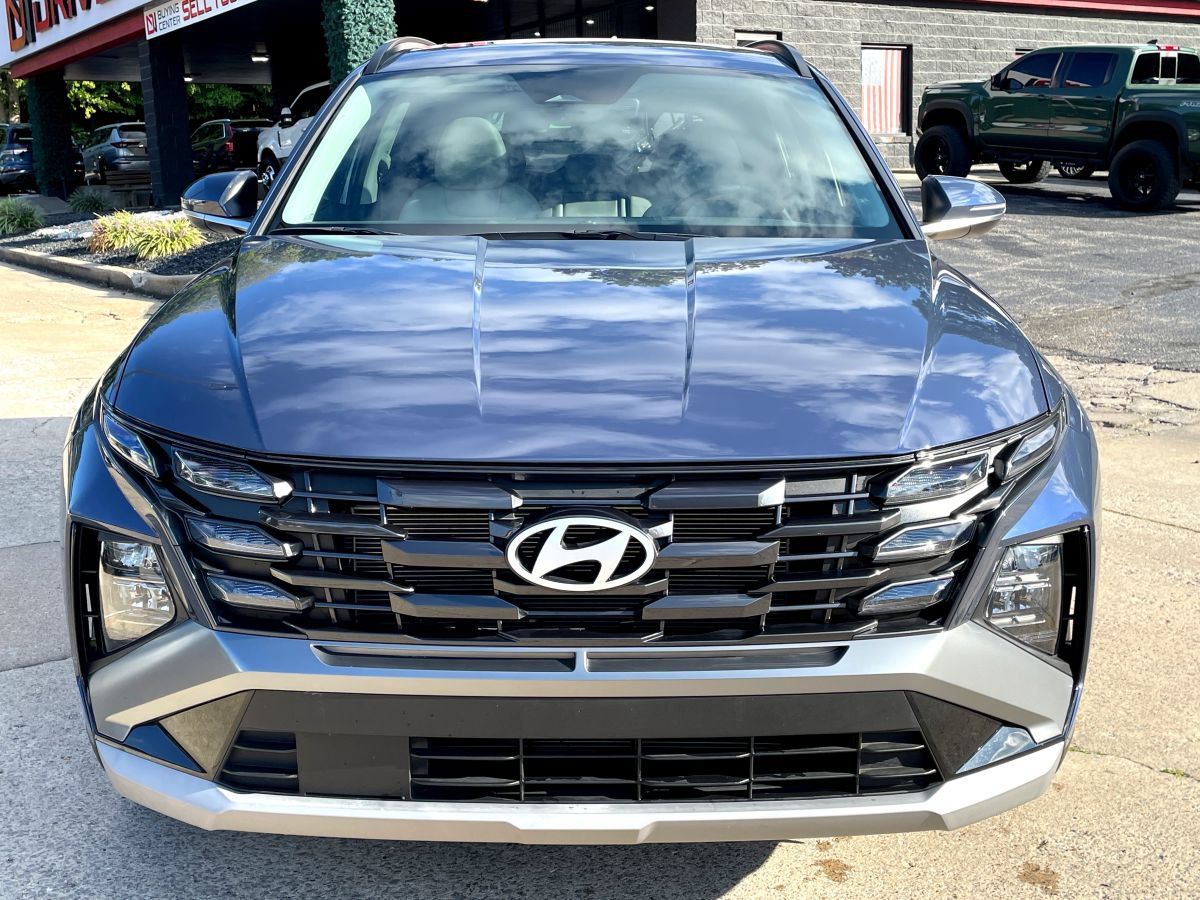 Used 2025 Hyundai Tucson SEL FWD image 7