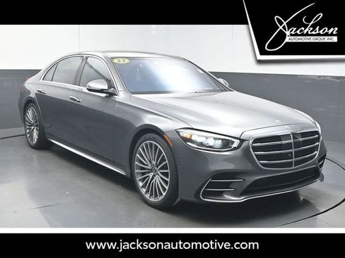 Used 2023 Mercedes-Benz S 500 4MATIC image 1