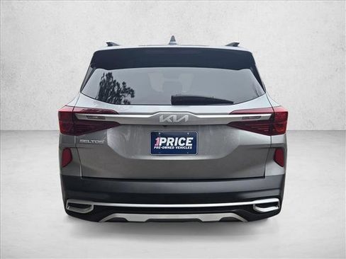 Used 2023 Kia Seltos S image 6