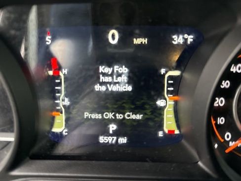 Used 2025 Jeep Wrangler Sport S image 10