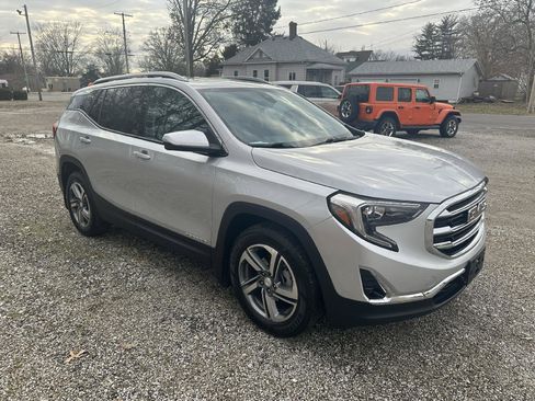Used 2021 GMC Terrain SLT image 7