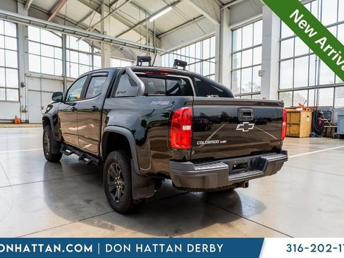 Used 2019 Chevrolet Colorado ZR2 w/ ZR2 Midnight Special Edition AWD/4WD image 22
