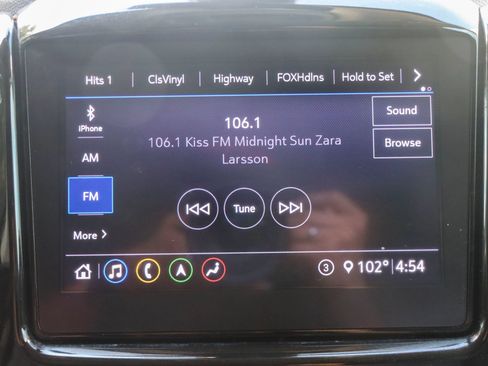 Used 2020 Chevrolet Traverse RS w/ LPO, Floor Liner Package FWD image 37