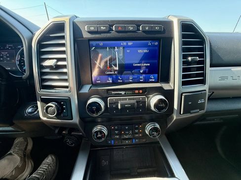 Used 2021 Ford F250 Platinum w/ FX4 Off-Road Package AWD/4WD image 11