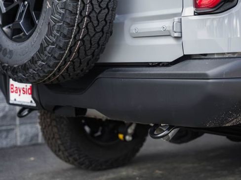 New 2026 Ford Bronco Badlands image 11