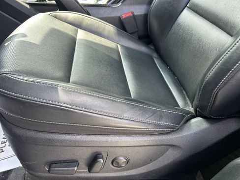 Certified 2024 Kia Telluride S w/ S Sunroof Package AWD/4WD image 14
