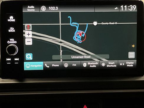 Used 2024 Honda Pilot Touring image 10