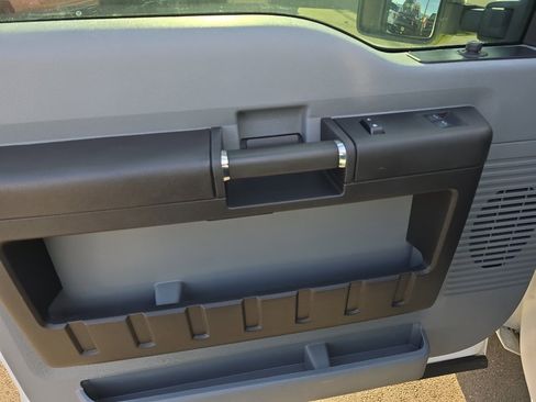 Used 2015 Ford F350 XL image 11