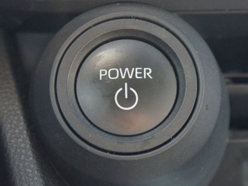 Used 2024 Toyota Prius LE image 7