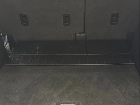 Used 2017 GMC Terrain SLE FWD image 16