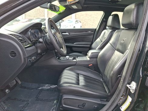 Certified 2023 Chrysler 300 S image 14