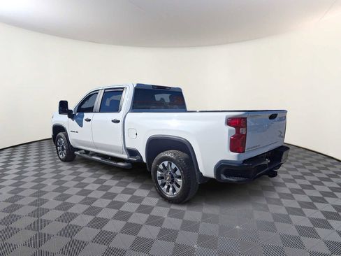 Used 2025 Chevrolet Silverado 2500 Custom w/ Custom Value Package image 14