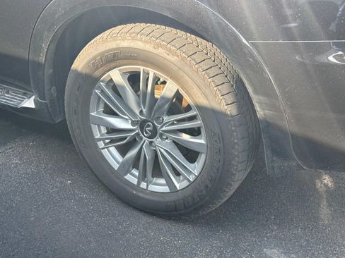 Used 2023 INFINITI QX80 Luxe w/ Cargo Package RWD image 11