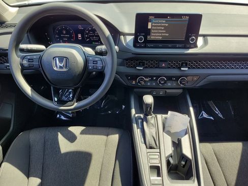 Certified 2023 Honda Accord EX image 10