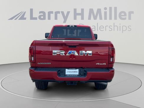 New 2026 RAM 3500 Laramie AWD/4WD image 4