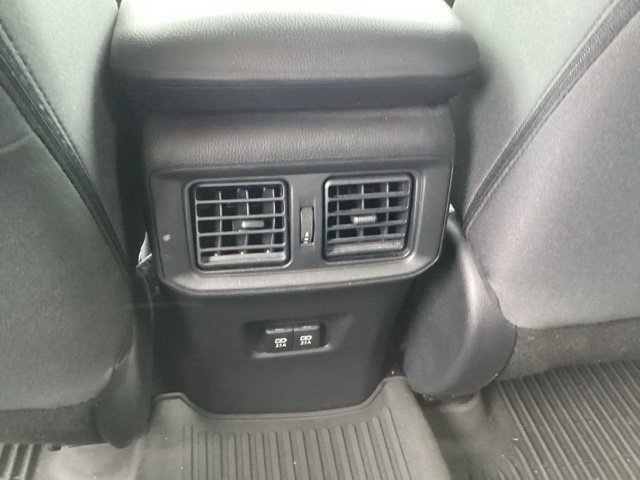 Used 2020 Toyota RAV4 XLE w/ Convenience Package AWD/4WD image 19