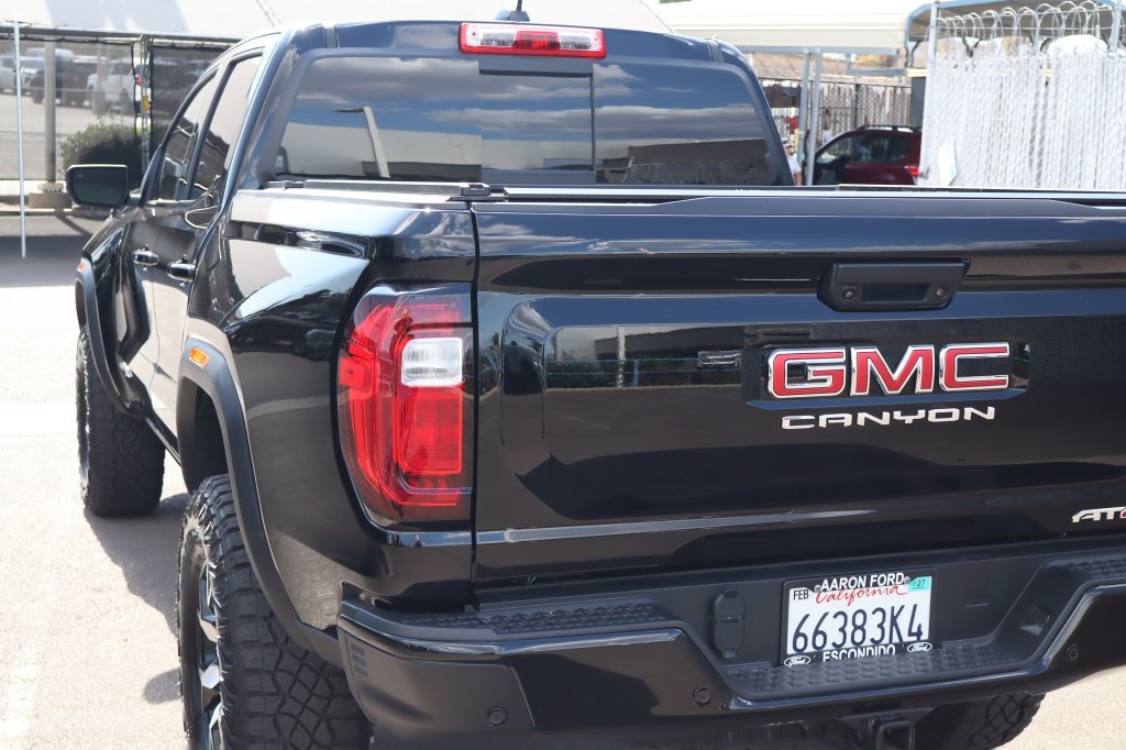 Used 2026 GMC Canyon AT4X AWD/4WD image 16