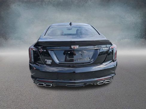 Used 2022 Cadillac CT5 V w/ Premium Package RWD image 8