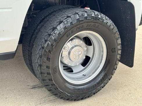 Used 2022 RAM 3500 Tradesman AWD/4WD image 36
