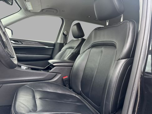 Used 2023 Jeep Grand Cherokee L Limited image 6