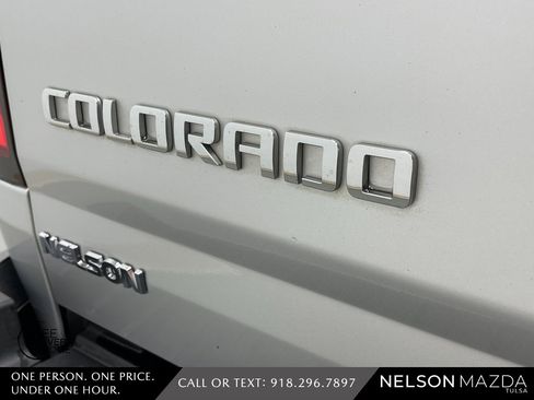 Used 2016 Chevrolet Colorado LT w/ Luxury Package, Chrome image 16