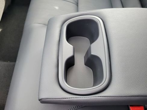 New 2026 Toyota Camry XSE AWD/4WD image 32