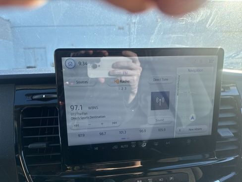 Used 2023 Ford Transit 350 XLT image 19