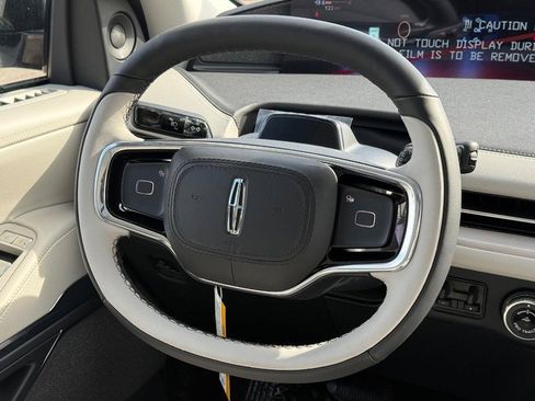 New 2026 Lincoln Navigator L Reserve w/ Jet Appearance Package AWD/4WD image 10