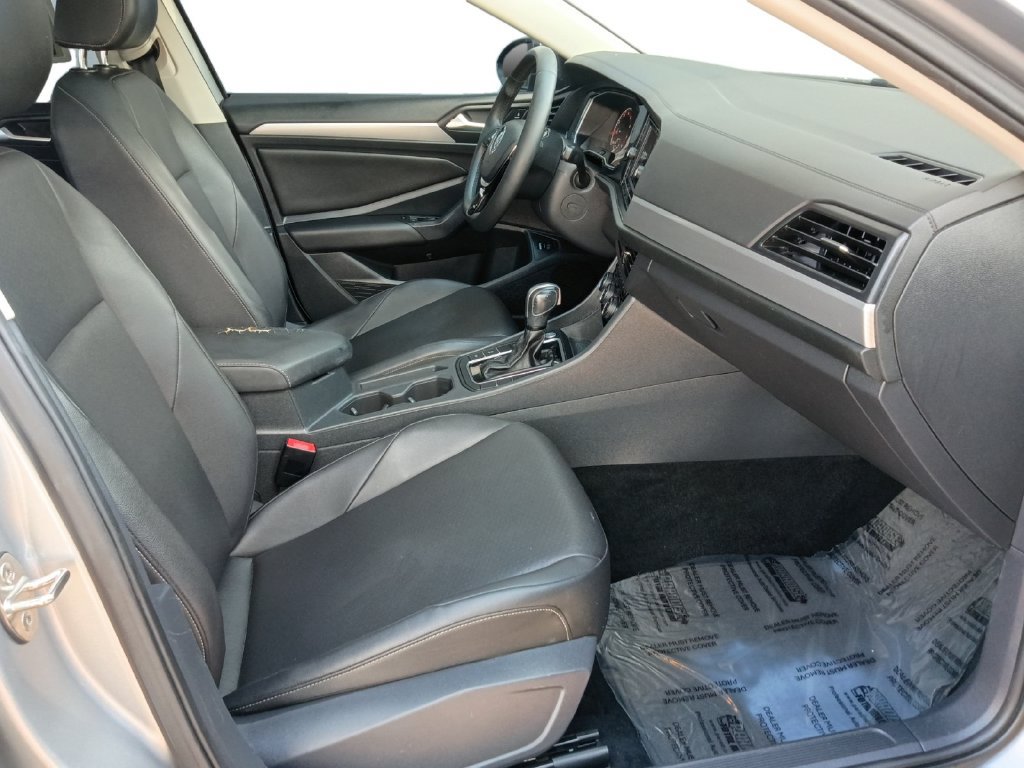 Used 2020 Volkswagen Jetta SE FWD image 24