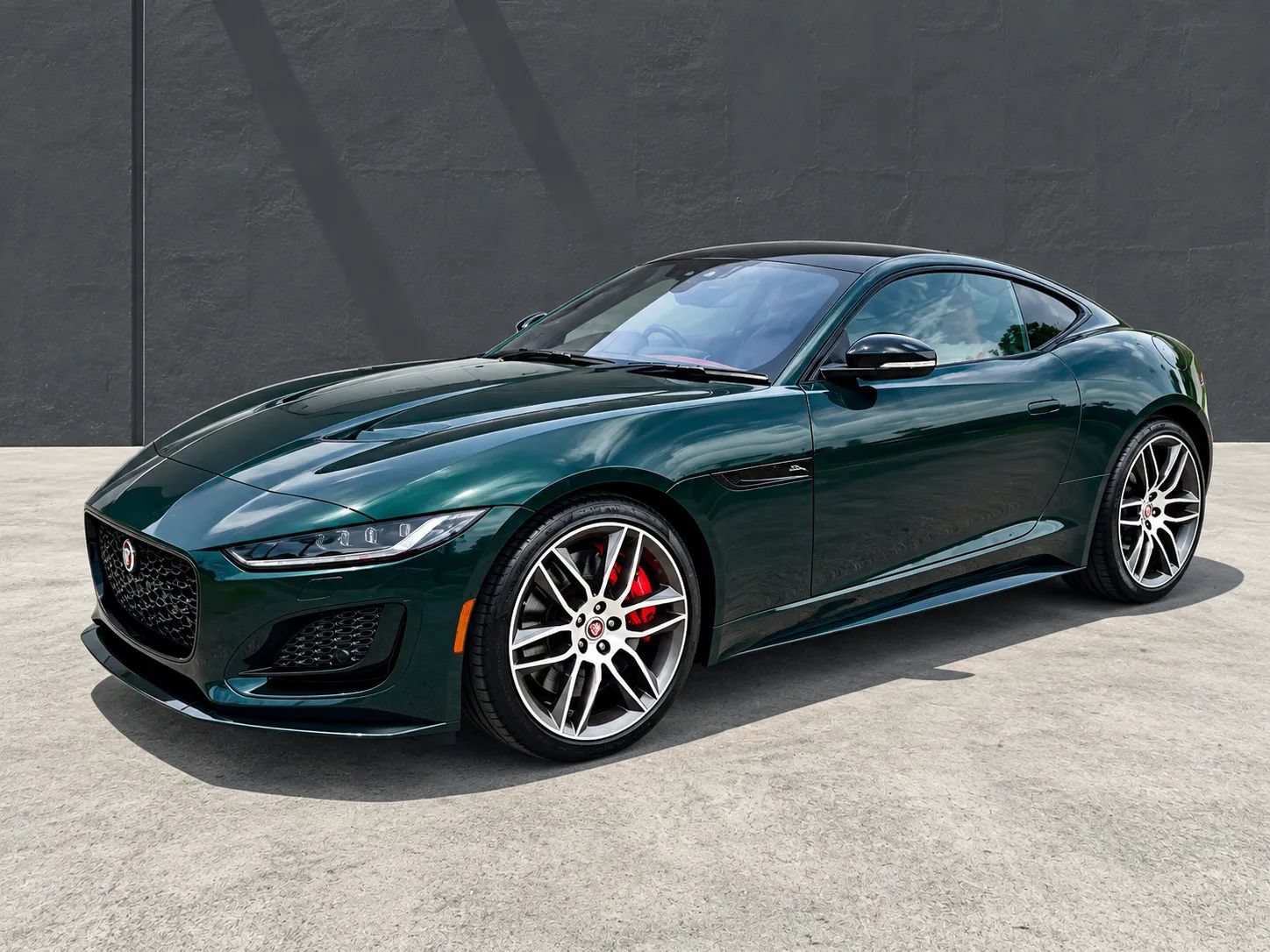 Used 2024 Jaguar F-TYPE R-Dynamic RWD image 7