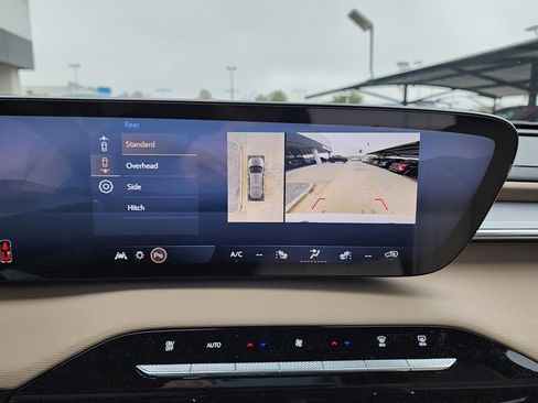 New 2026 Buick Enclave Preferred w/ Power Package image 30