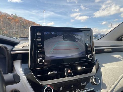 Used 2021 Toyota Corolla SE image 19