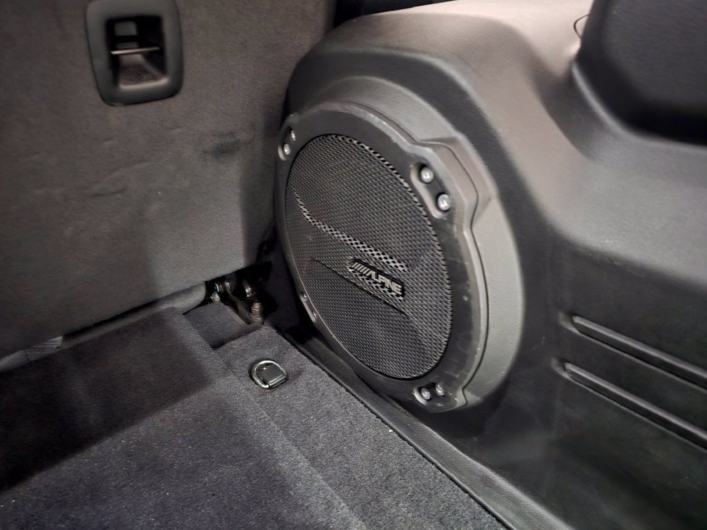 Used 2026 Jeep Wrangler Unlimited Sahara AWD/4WD image 37