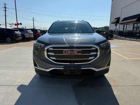 Used 2019 GMC Terrain SLT w/ Preferred Package AWD/4WD image 4