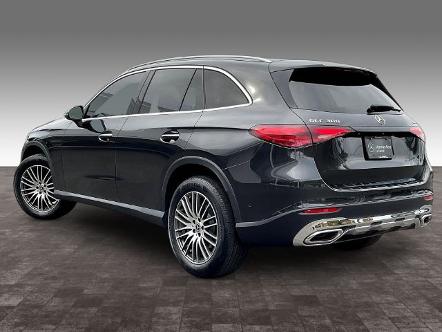 Certified 2023 Mercedes-Benz GLC 300 4MATIC image 4