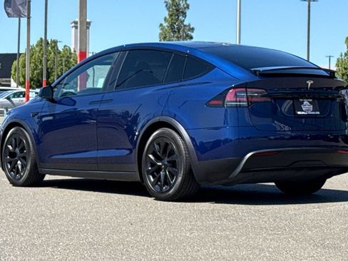 Used 2022 Tesla Model X AWD/4WD image 9