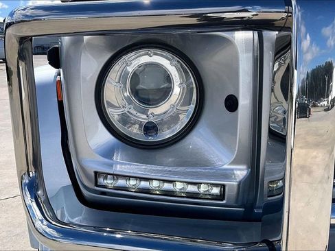 Used 2014 Mercedes-Benz G 63 AMG 4MATIC image 29