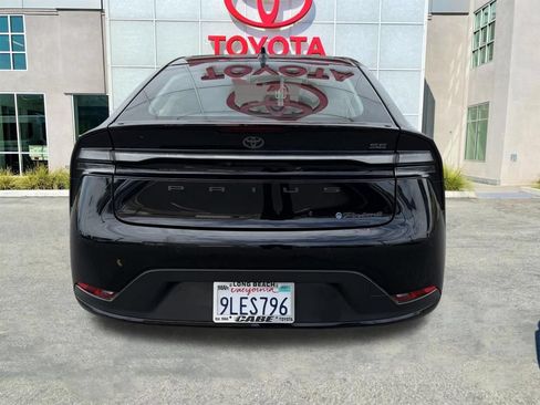 Certified 2024 Toyota Prius Prime FWD image 5