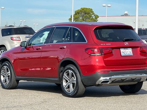 Used 2021 Mercedes-Benz GLC 300 4MATIC image 7