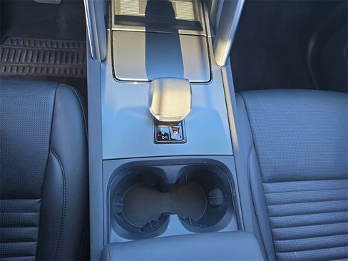 Certified 2025 Land Rover Discovery Sport S image 25