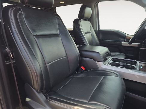 Used 2019 Ford F350 Lariat w/ Lariat Ultimate Package AWD/4WD image 11