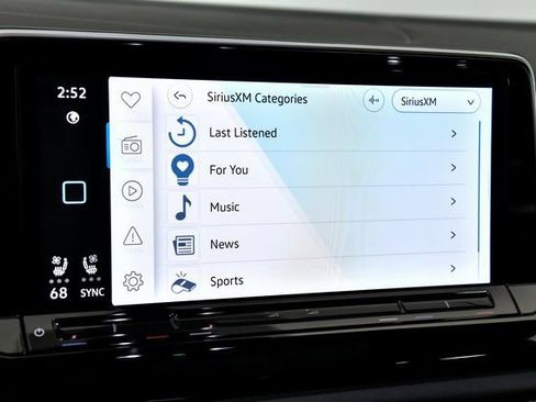 New 2026 Volkswagen Atlas Cross Sport SEL Premium R-Line image 16