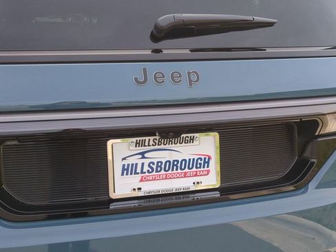 New 2026 Jeep Grand Wagoneer Limited AWD/4WD image 22