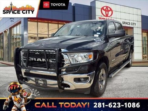 Used 2021 RAM 1500 Big Horn AWD/4WD image 2